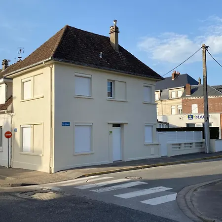 Chez Elise Et Vincent Dom wakacyjny *